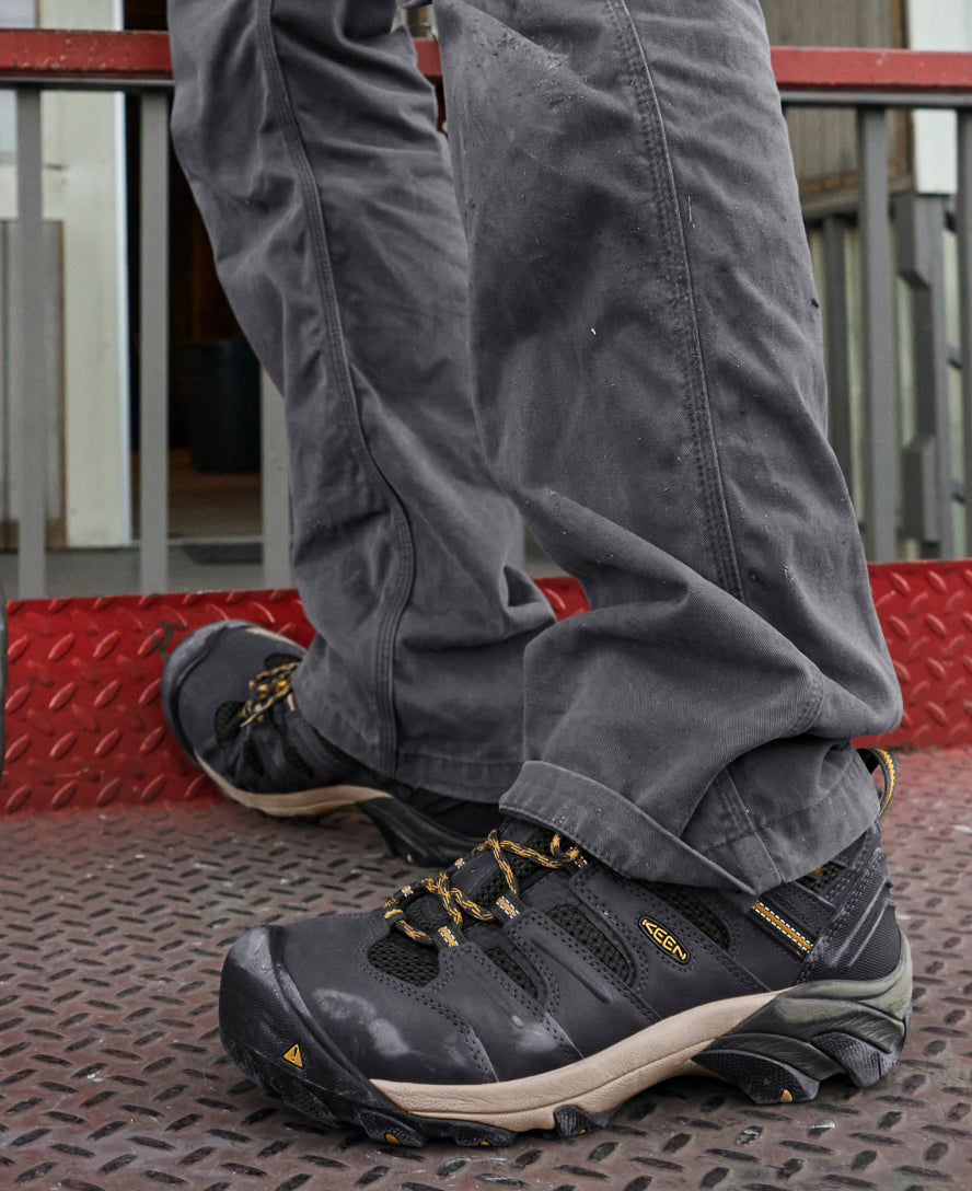 Keen Discount | Men's Lansing Mid Waterproof (Steel Toe) Raven/Tawny Olive