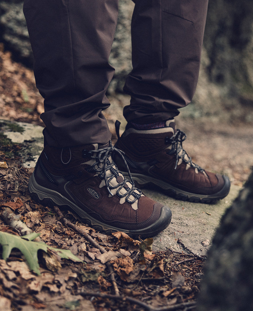 Keen Near Me | Men's Targhee IV Waterproof Hiking Boot Java/Brindle