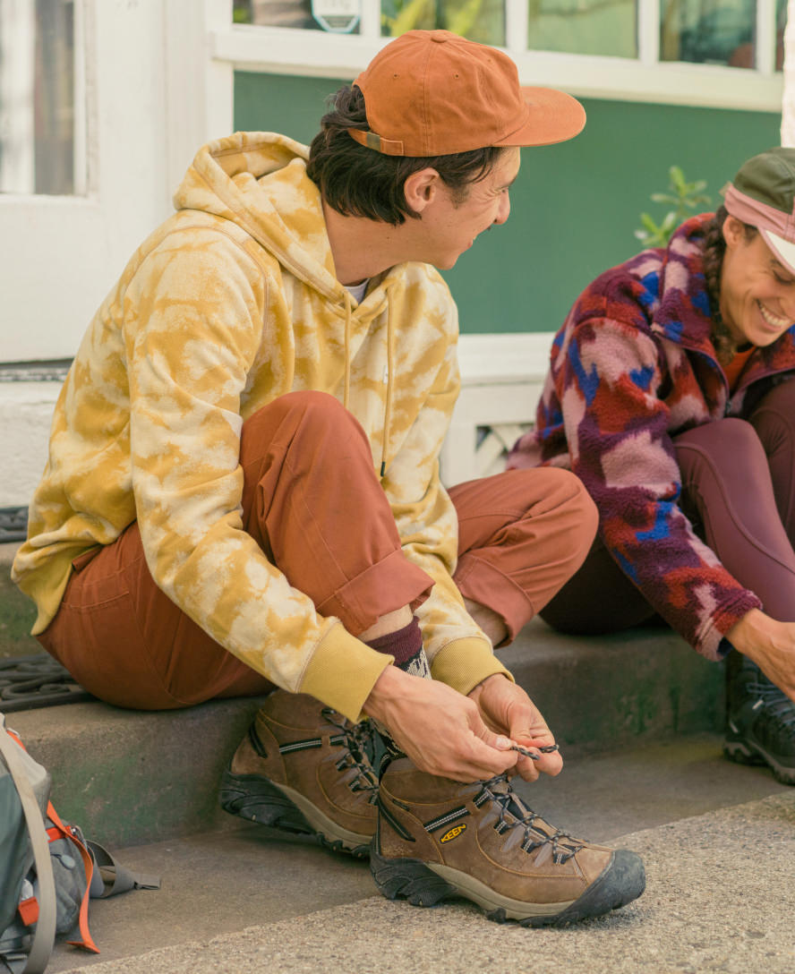 Keen US | Men's Targhee II Mid Waterproof Hiking Boots Shitake/Brindle