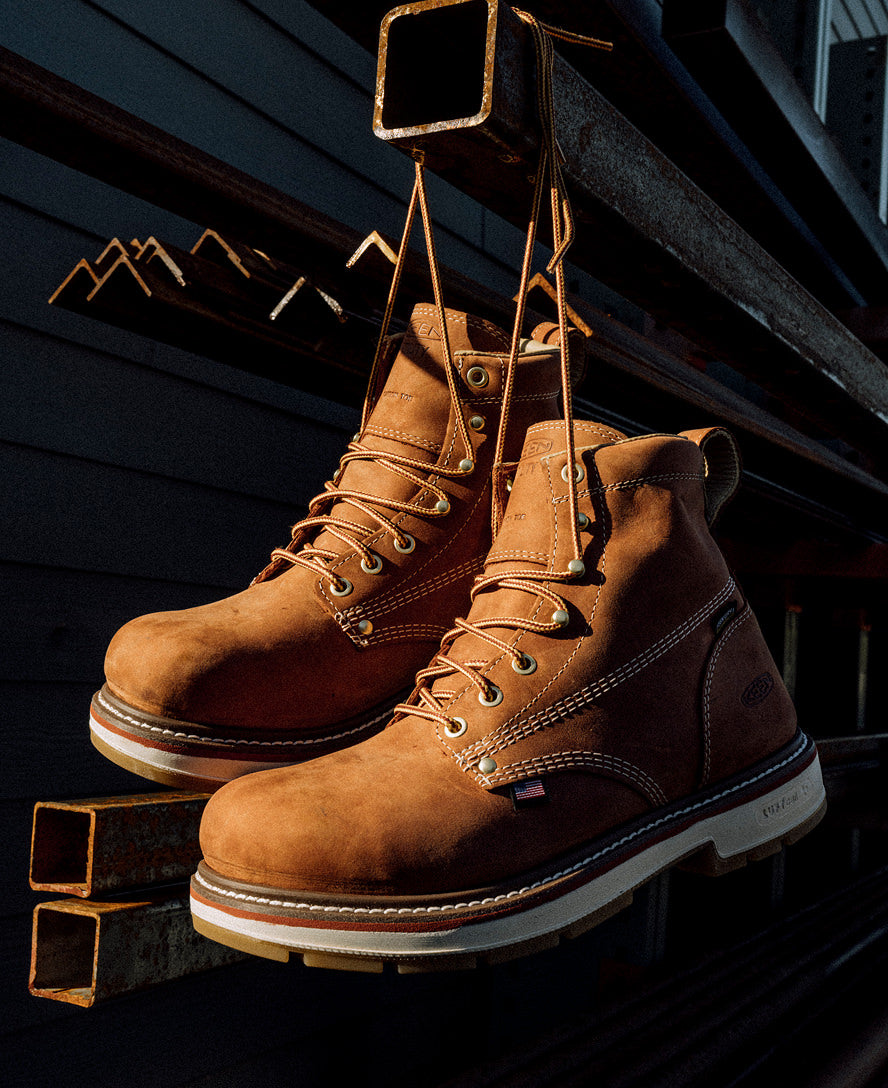 Keen Near Me | Men's Liberty 6" Waterproof 90° Heel Boot (Soft Toe) Bombay Brown/Gum