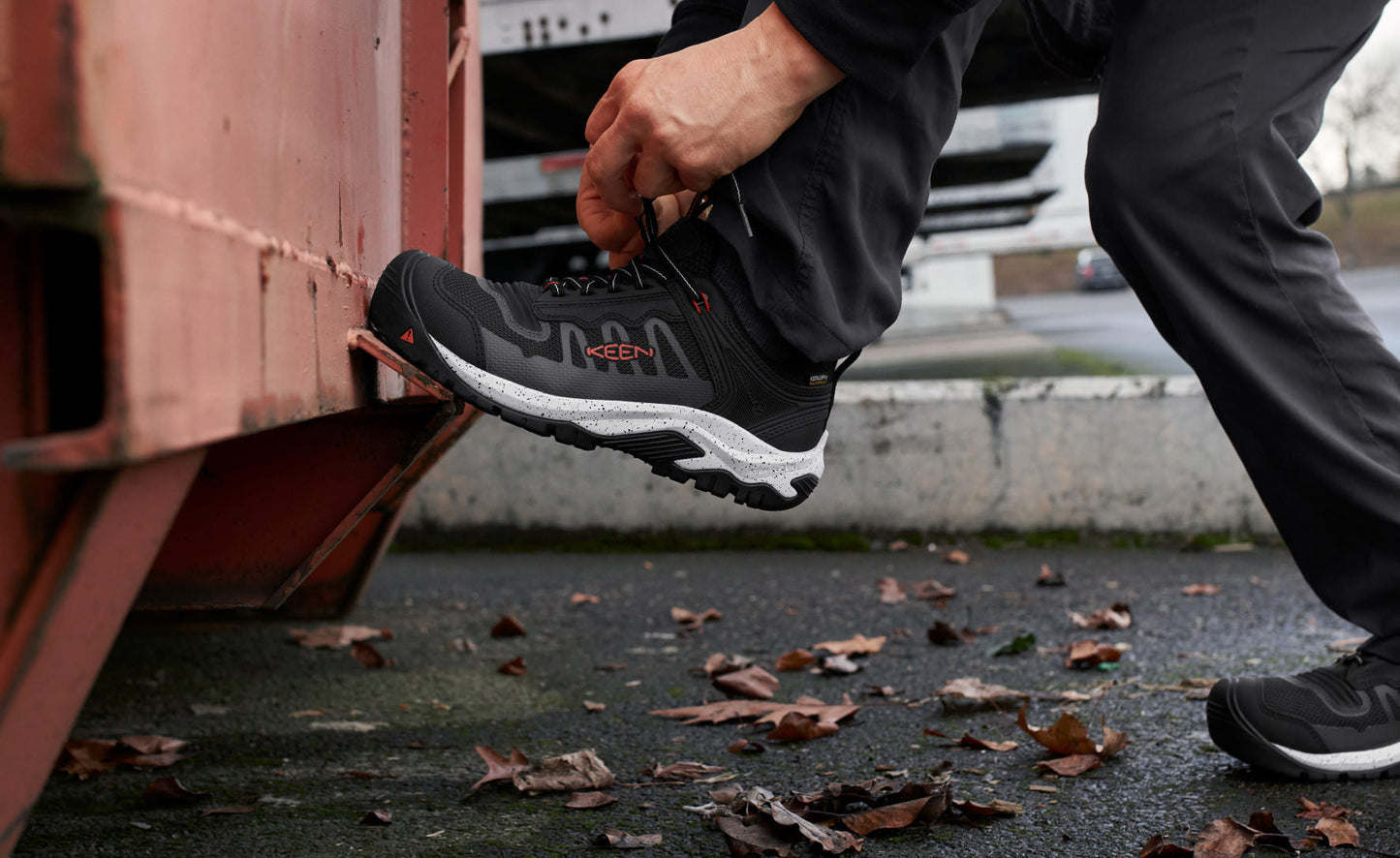 Keen Outlet | Men's Reno Waterproof (Carbon Toe) Brindle/Morel