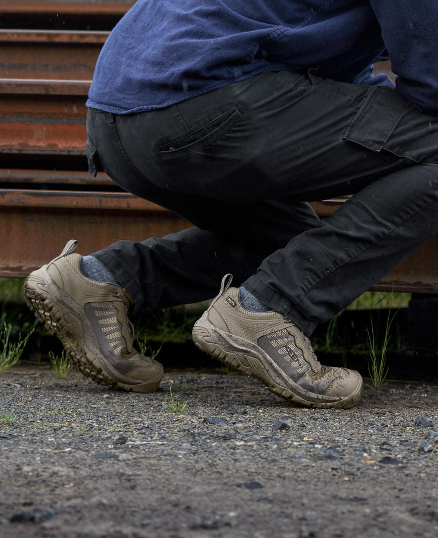 Keen Outlet | Men's Reno Waterproof (Carbon Toe) Brindle/Morel