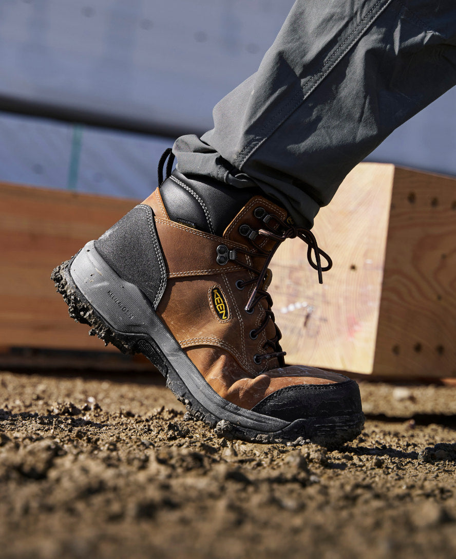 Keen On sale | Men's Evanston 6" Insulated Waterproof Boot (Carbon Toe) Bison/Black