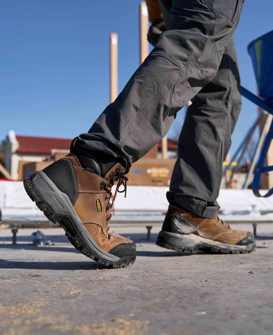 Keen On sale | Men's Evanston 6" Waterproof Boot (Soft Toe) Bison/Black