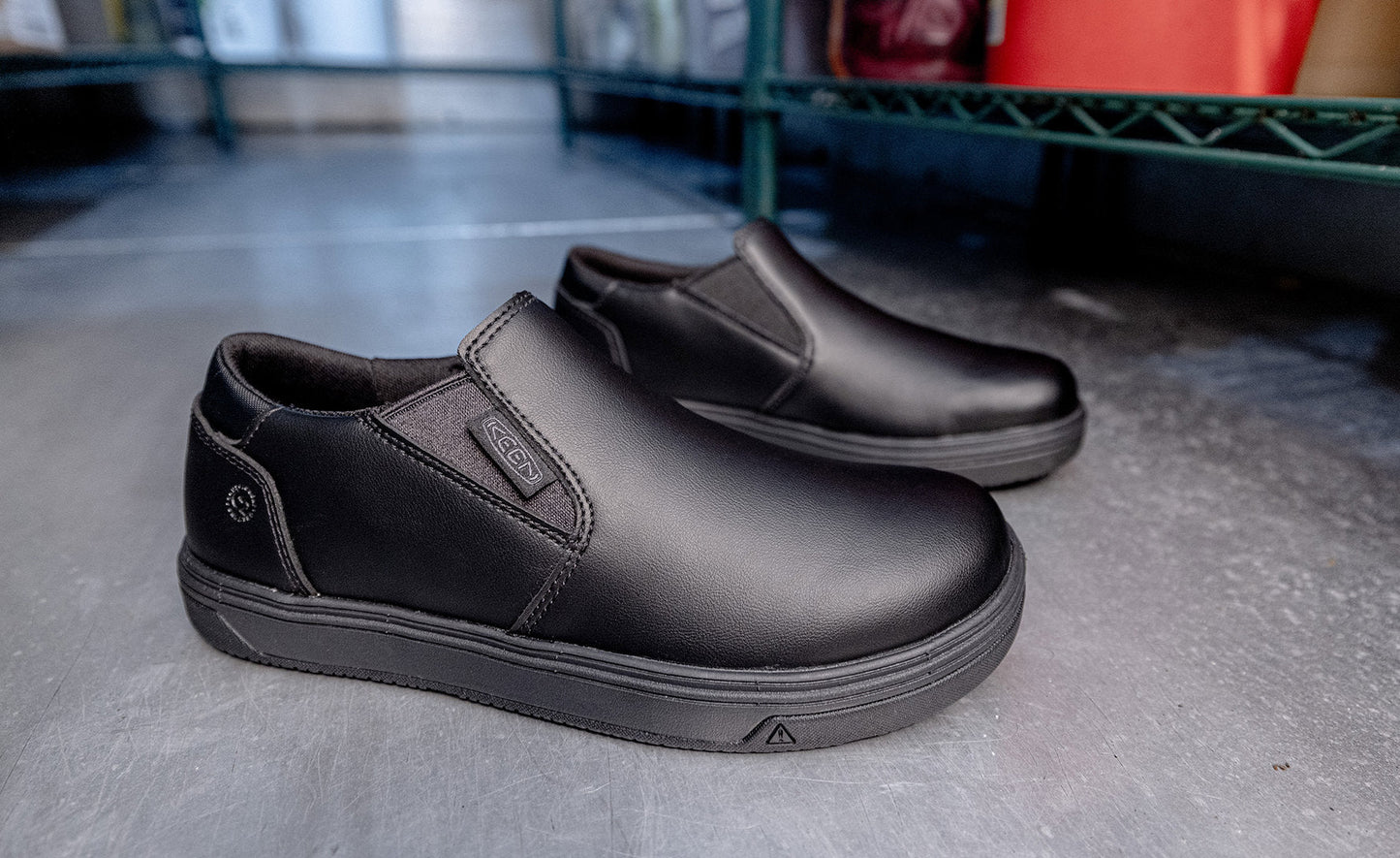 Keen New | Men's Kenton Shift WTX Work Shoe (Soft Toe) Black/Black