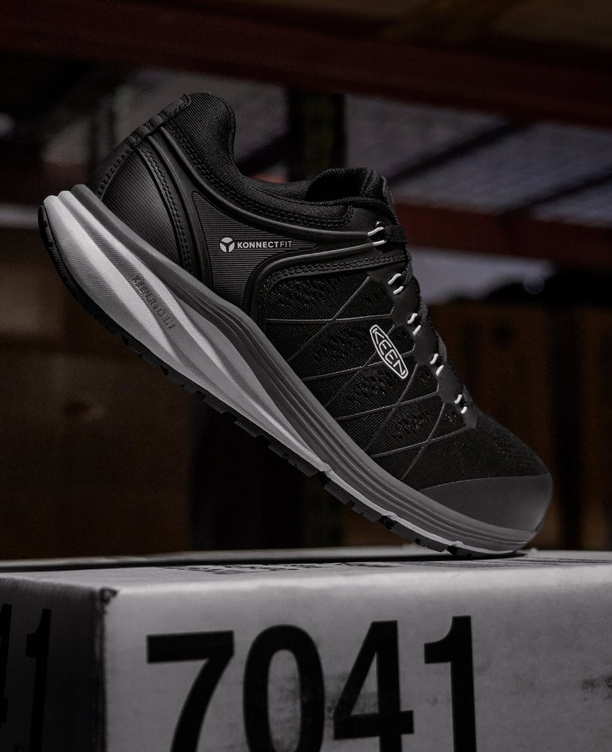 Keen Sale | Men's Vista Energy ESD (Carbon Toe) Vapor/Black