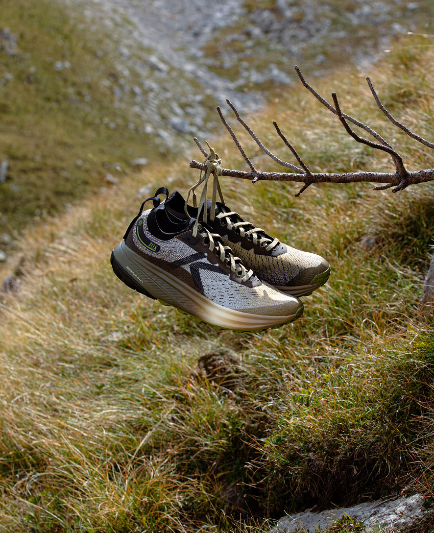 Keen US | Men's Seek Trail Running Shoe Dark Olive/Khaki