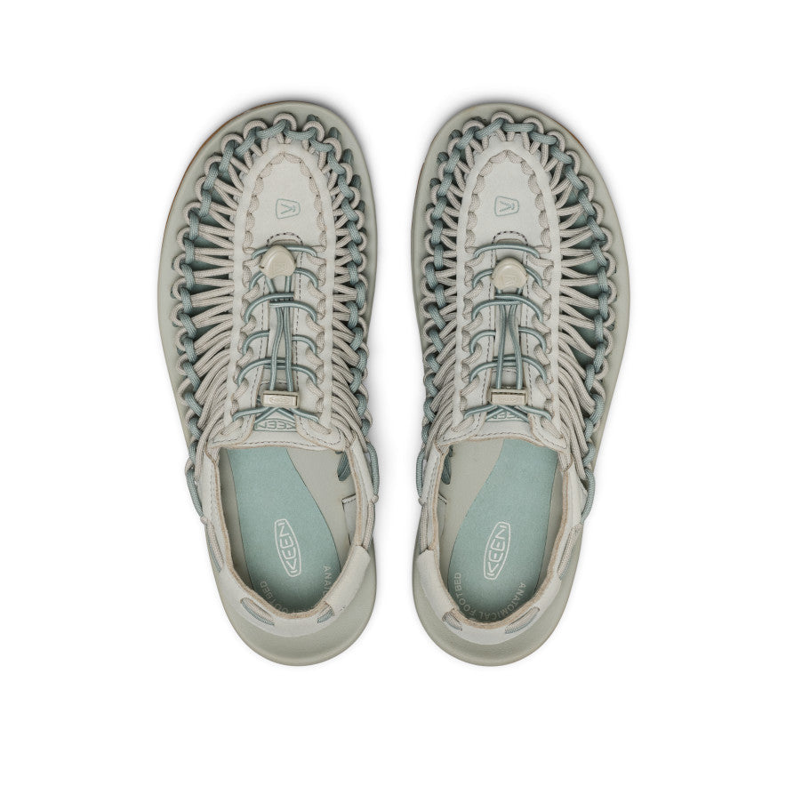 Keen Online | Men's UNEEK Sneaker Abbey Stone/Lily Pad