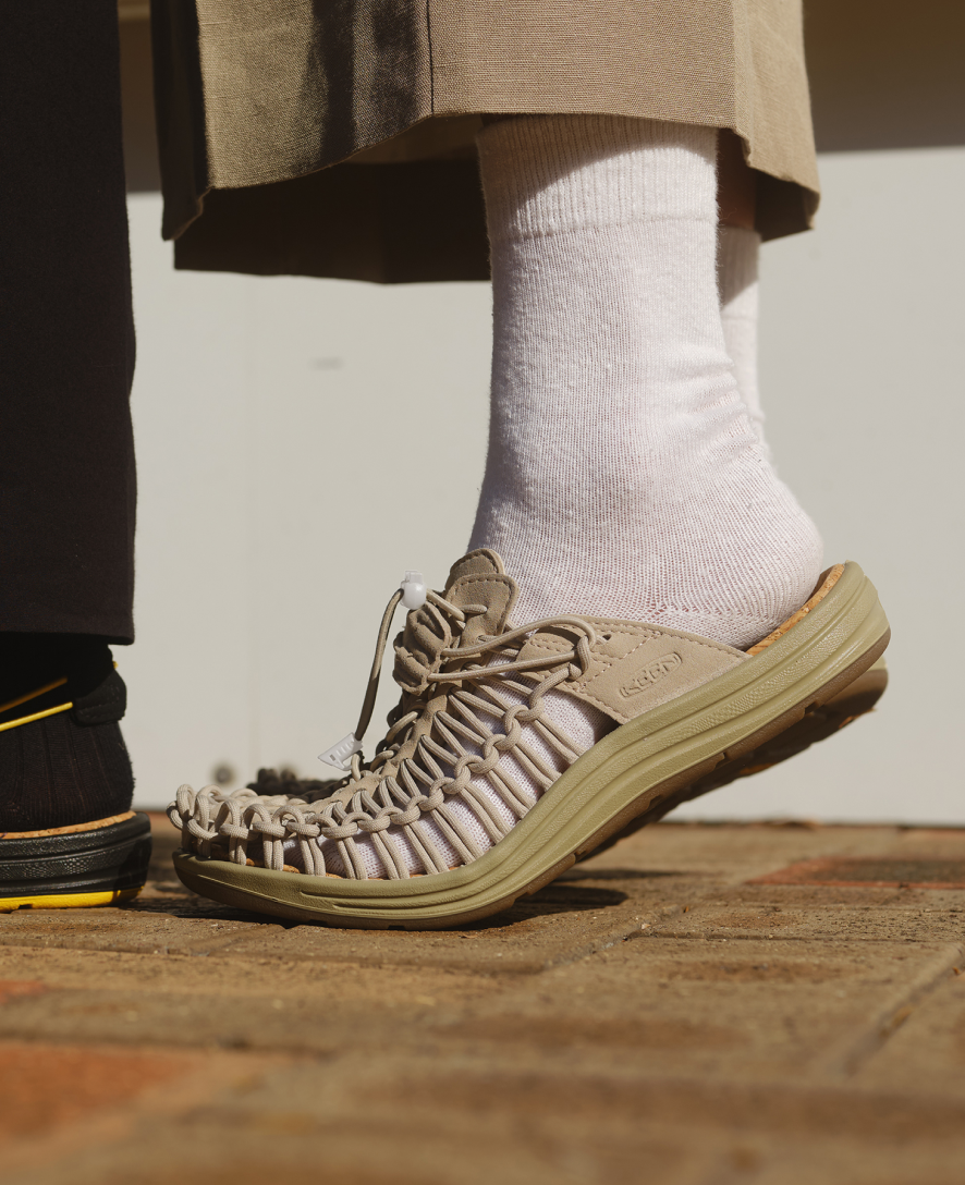 Keen On sale | All Gender UNEEK II Convertible Magnet/Dark Olive