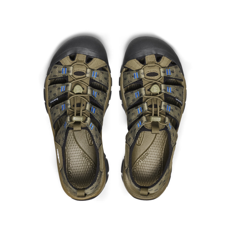 Keen Online | Men's Newport Retro Sandal x Études Studio Etudes Olive