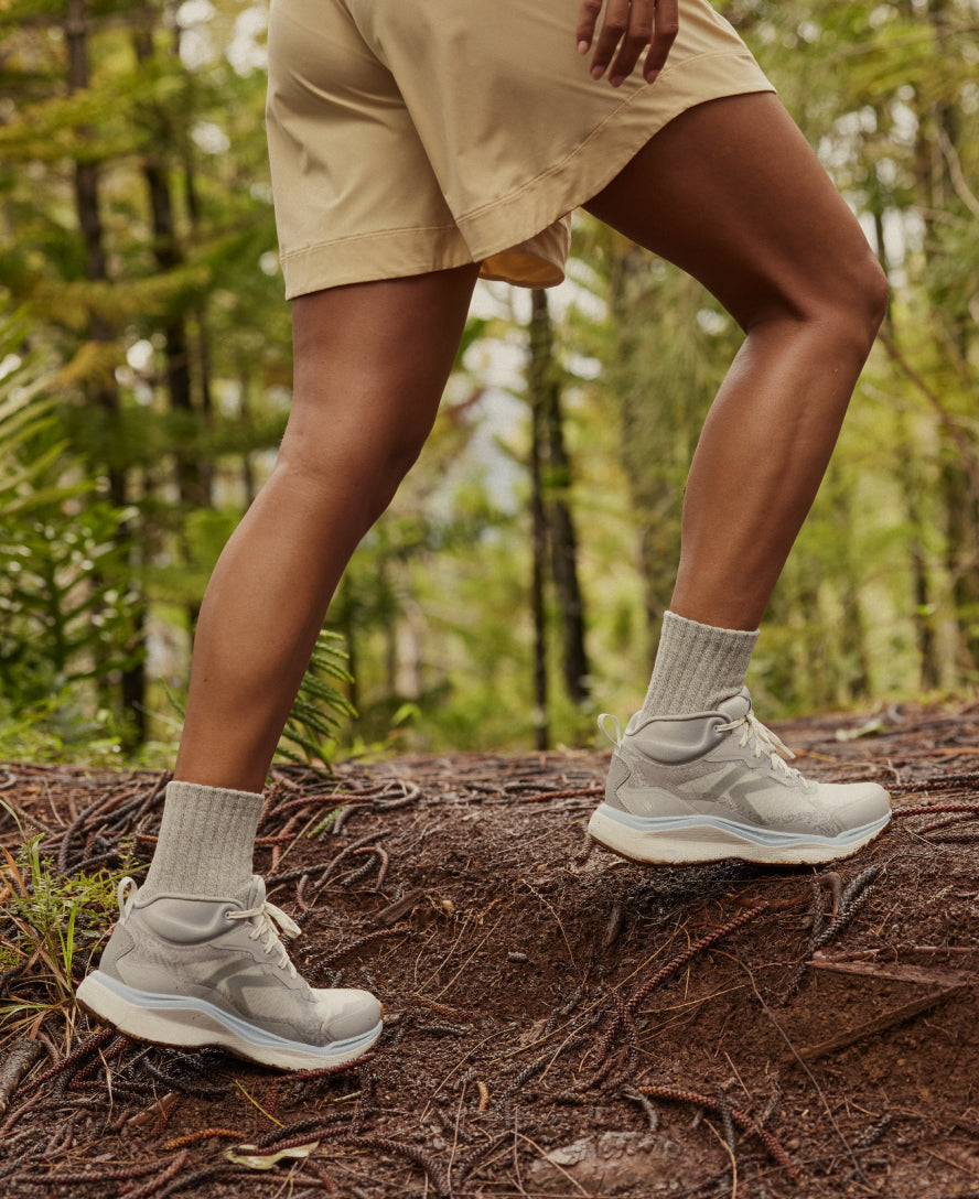 Keen Online | Women's Leiki Waterproof Hiking Boot Iceberg Green/Birch