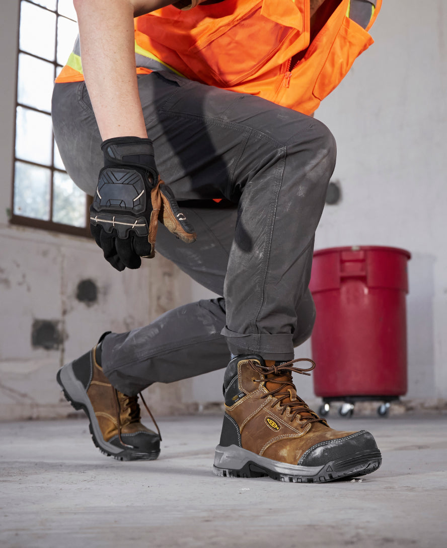 Keen Discount | Women's Evanston 6" ESD Boot (Carbon Toe) Bison/Black