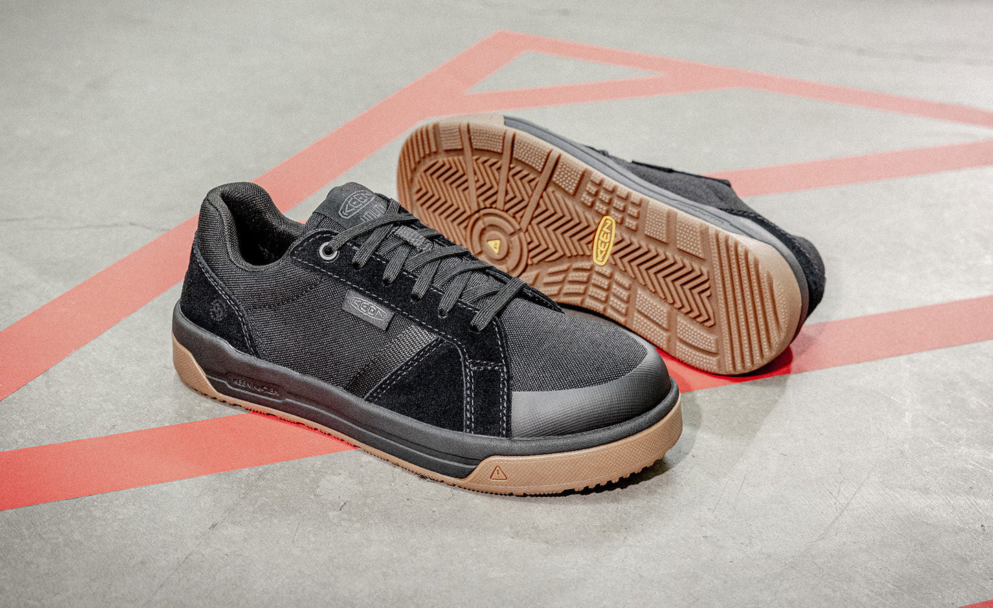 Keen Hot style | Women's Kenton Work Shoe (Carbon Toe) Black/Gum
